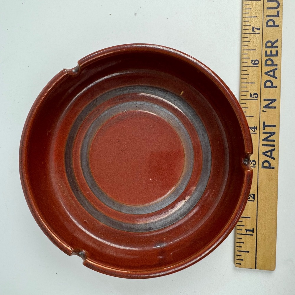 Vintage Mid-Century Modern Ceramic Ashtray Red Brown Striped Glazed Round 5 in - Picture 6 of 8